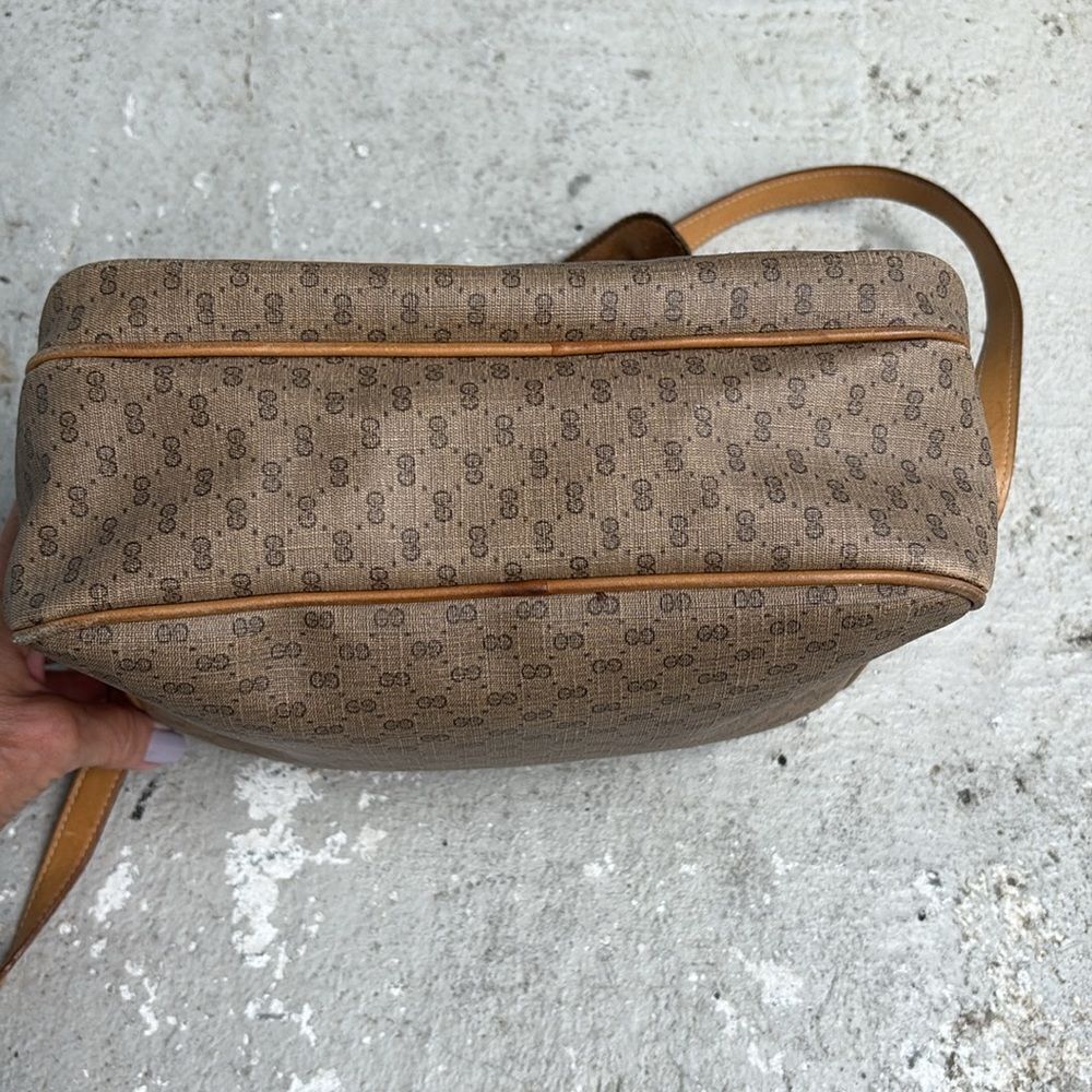 Vintage Gucci Micro GG Crossbdy - Picture 6 of 14